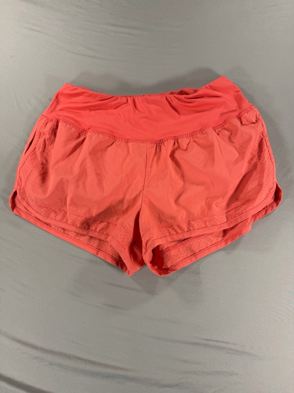 Champion Women's Coral Athletic Shorts Mesh Lined Back Zip Pocket